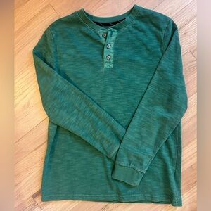 Art Class brand. Hunter Green Henley style shirt. Boys size 10/12.